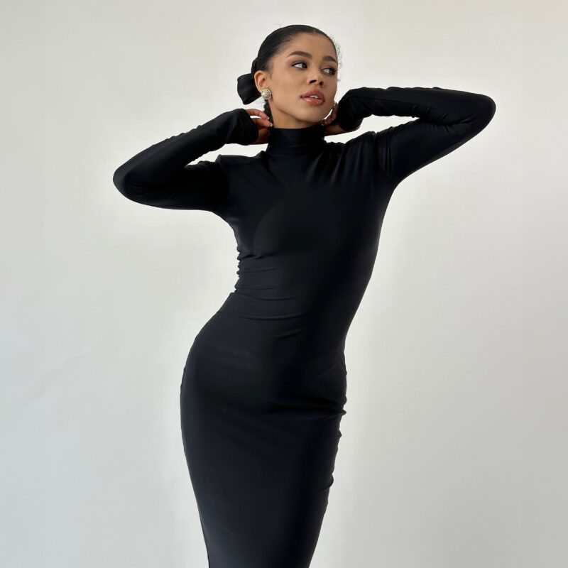 Rochie Dama Medie Pe Gat Neagra Lycra – Merlot